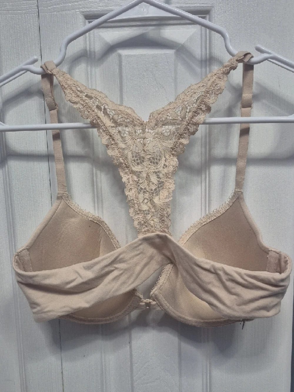 Victoria's Secret Beige Lace-Back T-Shirt Bra - Picture 2 of 5